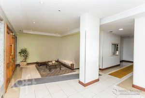 Image 70 - 889290
