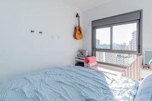 Image 15 - 889295
