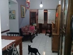 Image 1 - 889335