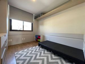 Image 8 - 889356