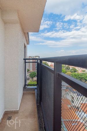 Image 8 - 889367