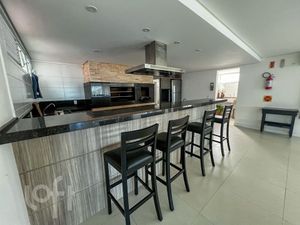 Image 27 - 889368