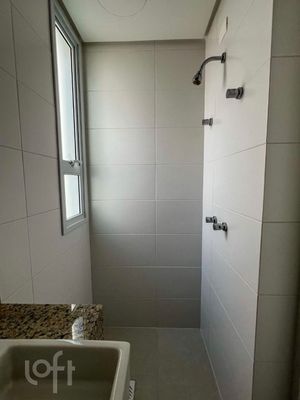 Image 9 - 889368