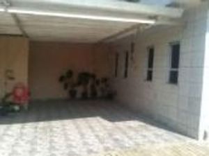 Image 9 - 889373