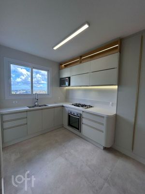 Image 2 - 889392