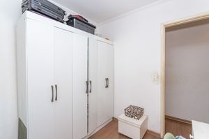 Image 19 - 889393