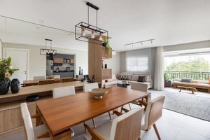 Image 6 - 889438