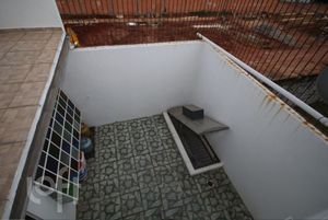 Image 27 - 889451