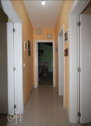 Image 11 - 889451