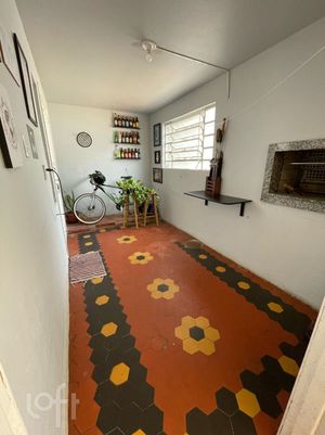 Image 8 - 889476