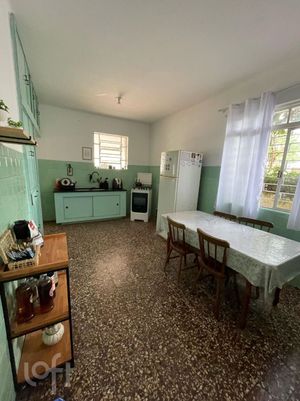 Image 19 - 889476