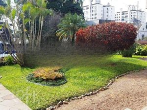 Image 3 - 889495
