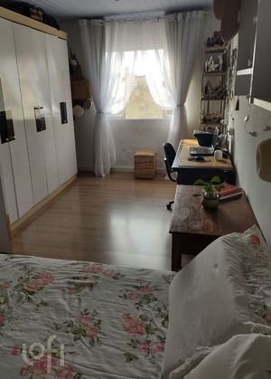 Image 15 - 889502