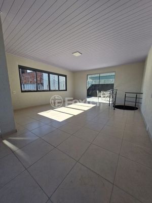 Image 17 - 889506