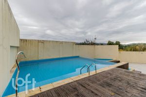 Image 11 - 889517