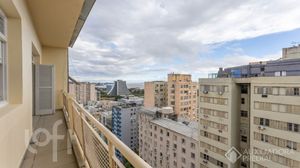 Image 10 - 889525