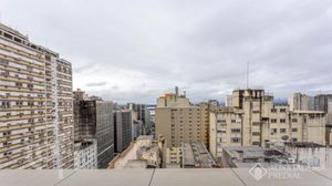 Image 25 - 889525