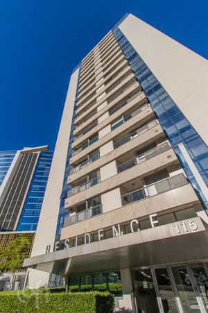Image 32 - 889539