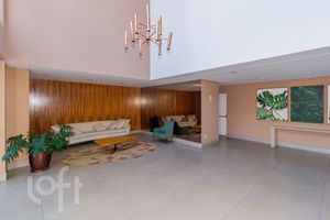 Image 44 - 889565