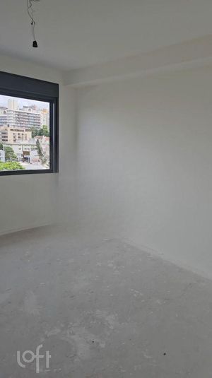 Image 16 - 889566