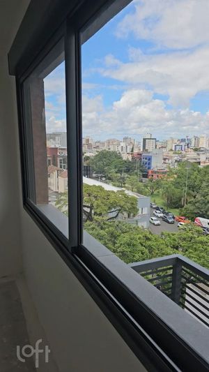 Image 26 - 889566