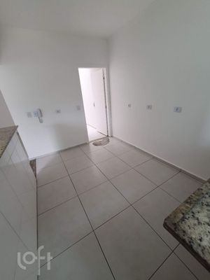 Image 3 - 889591