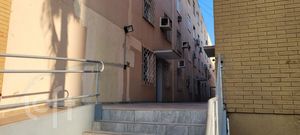 Image 3 - 889594