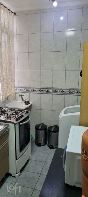 Image 13 - 889594
