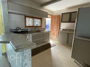 Image 10 - 889599