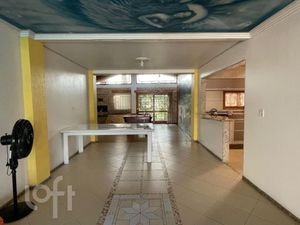 Image 7 - 889599