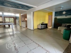 Image 6 - 889599