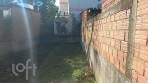 Image 8 - 889605