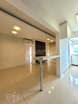 Image 10 - 889623