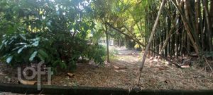 Image 3 - 889624