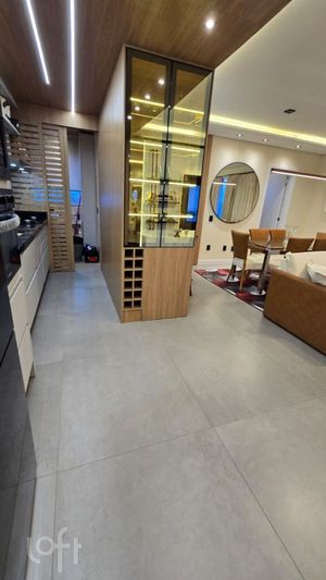 Image 8 - 889641