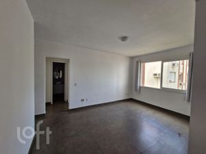 Image 11 - 889712