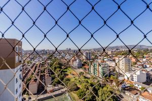 Image 8 - 889724