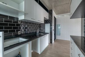 Image 6 - 889735