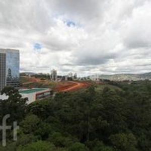 Image 13 - 889735
