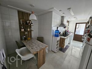 Image 3 - 889762