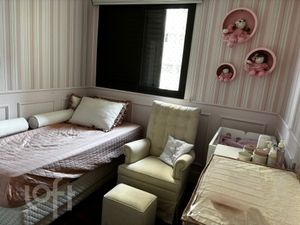 Image 7 - 889762