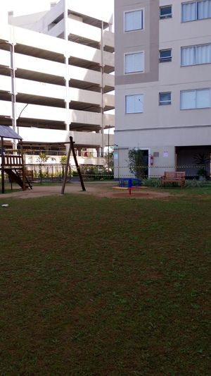 Image 11 - 889774