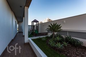 Image 39 - 889788