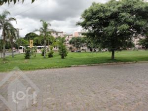 Image 10 - 889805