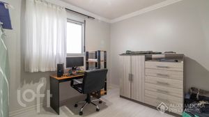 Image 17 - 889813