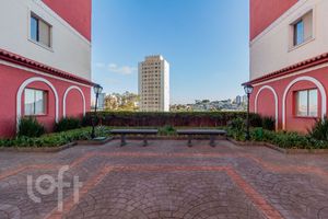 Image 14 - 889827