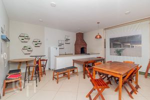 Image 22 - 889827