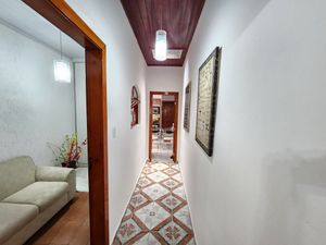 Image 17 - 889916
