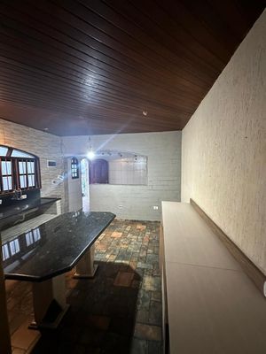 Image 17 - 889917