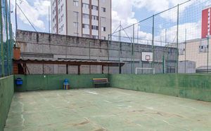 Image 2 - 889921